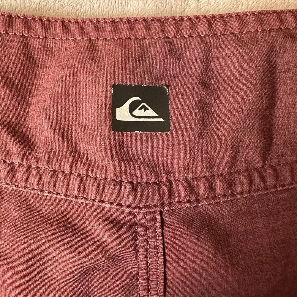 Quiksilver Men's Board Shorts Size 32 waist Striped Burgundy Blue Yellow Black